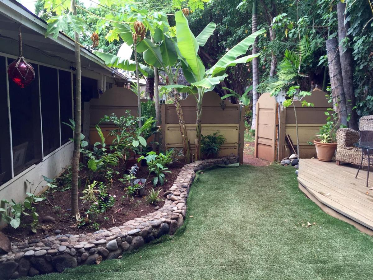 | Tiki Beach Hostel-At The Beach in Lahaina