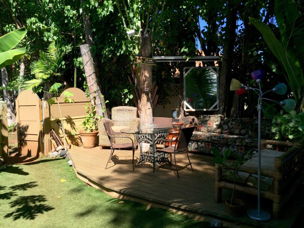| Tiki Beach Hostel-At The Beach in Lahaina