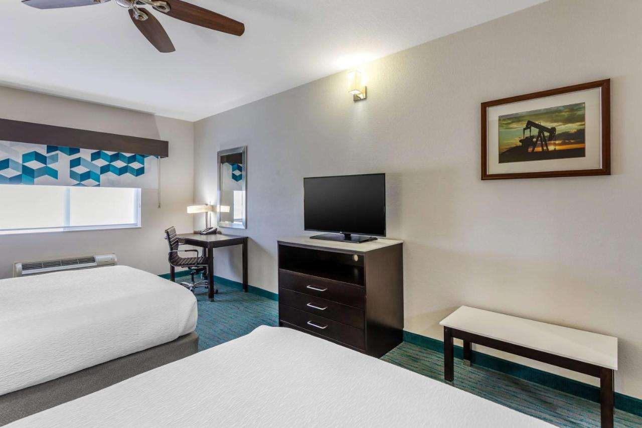 | Best Western Plus Taft Inn