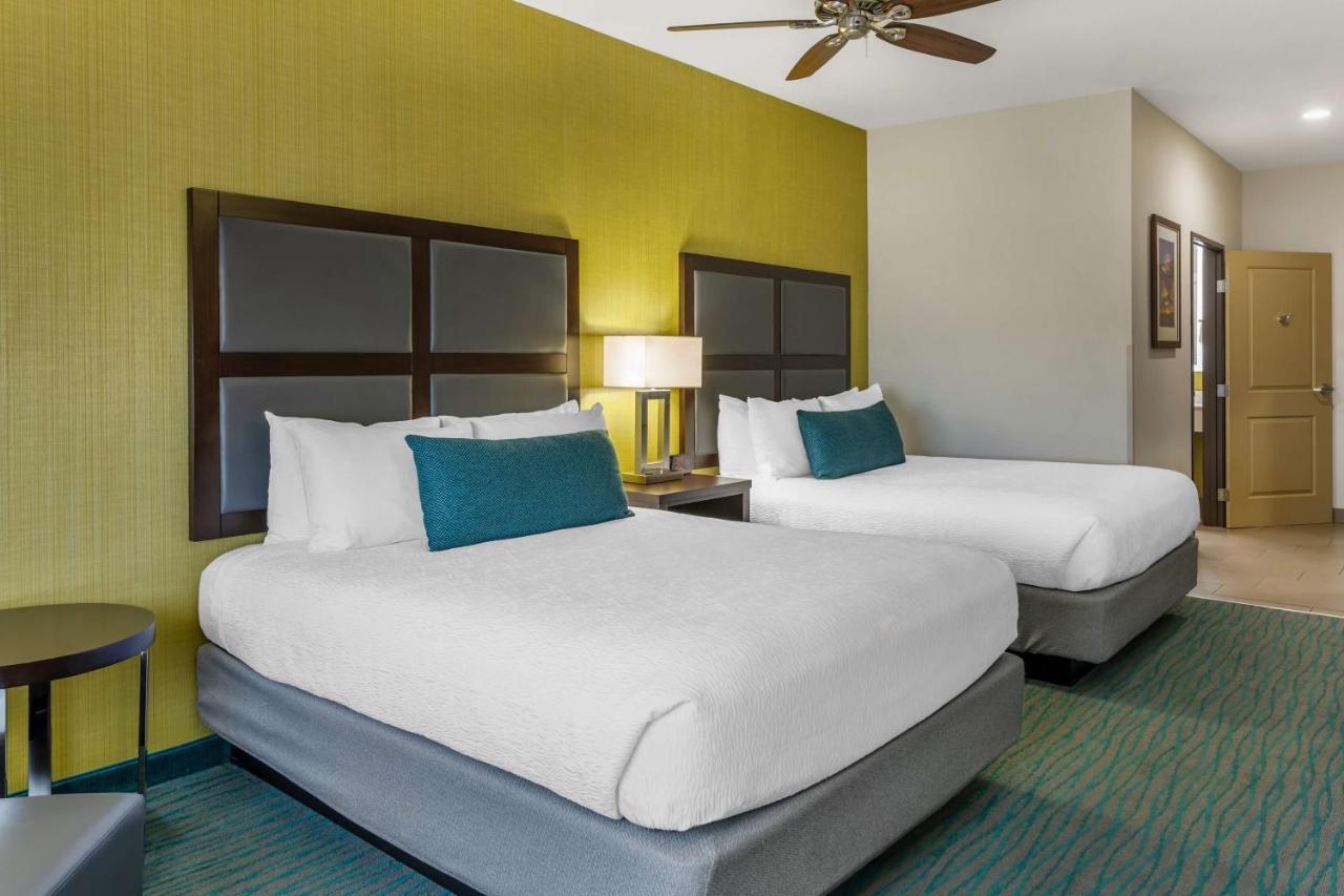 | Best Western Plus Taft Inn