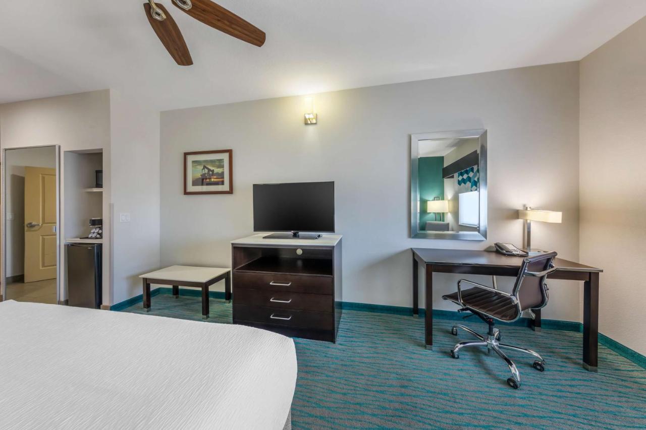 | Best Western Plus Taft Inn