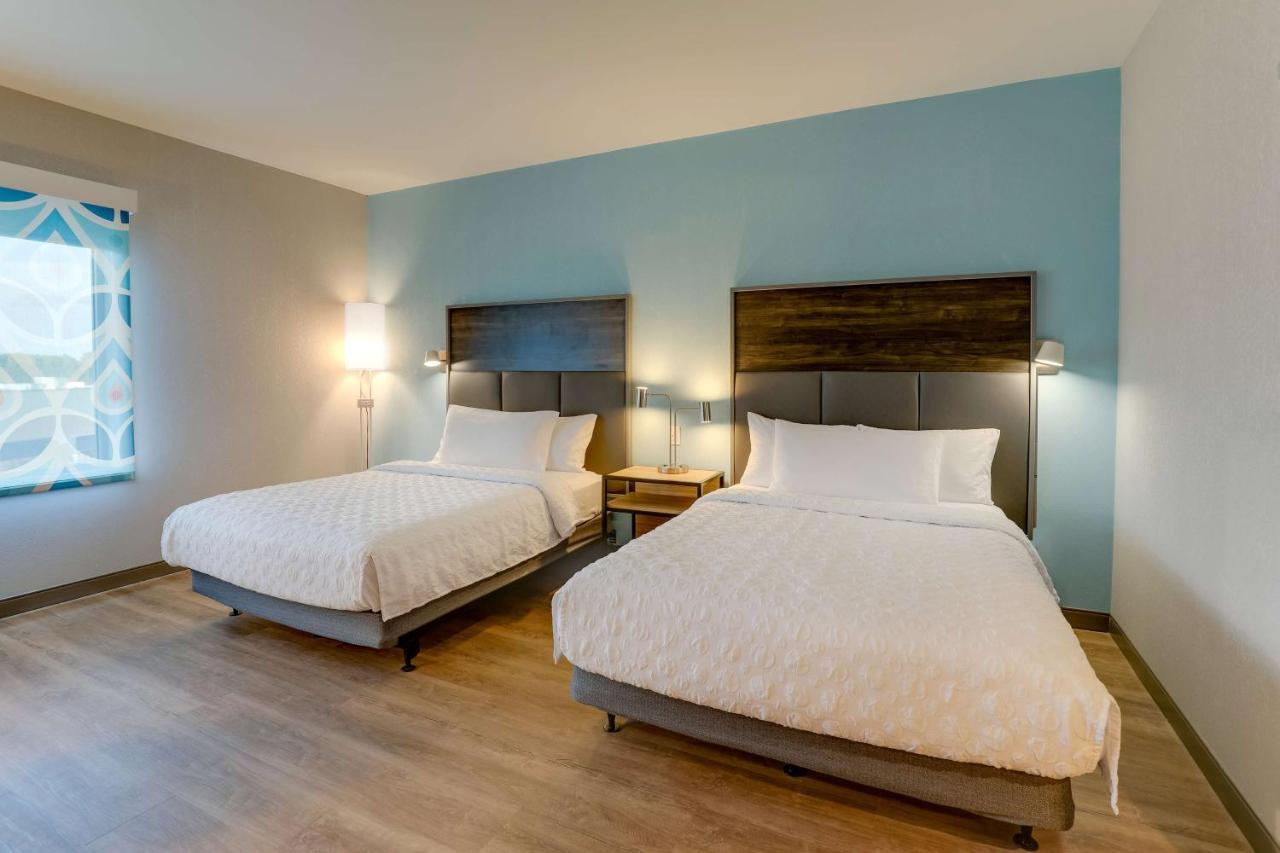 Queen Room - Hearing Accessible at Tru By Hilton Smithfield I-95