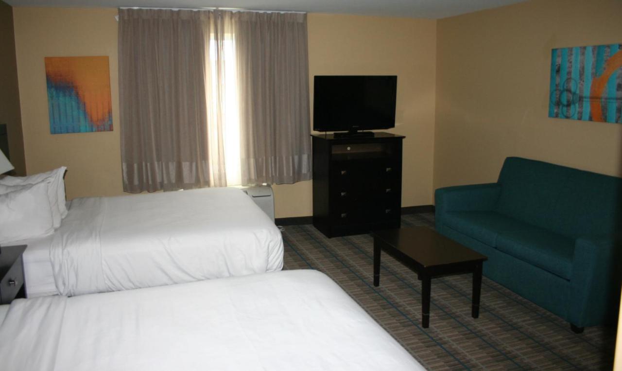 Queen Suite with Two Queen Beds - Non-Smoking at MainStay Suites Jacksonville near Camp Lejeune