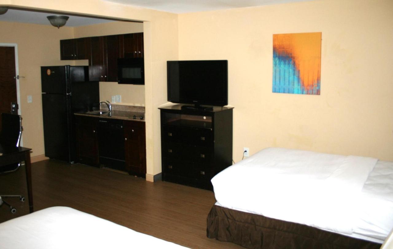 Room #49072809 at MainStay Suites Jacksonville near Camp Lejeune