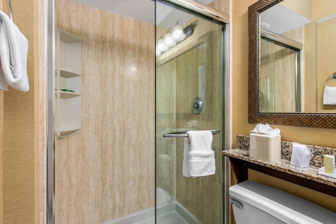 Family Suite at Holiday Inn & Suites Clearwater Beach by IHG