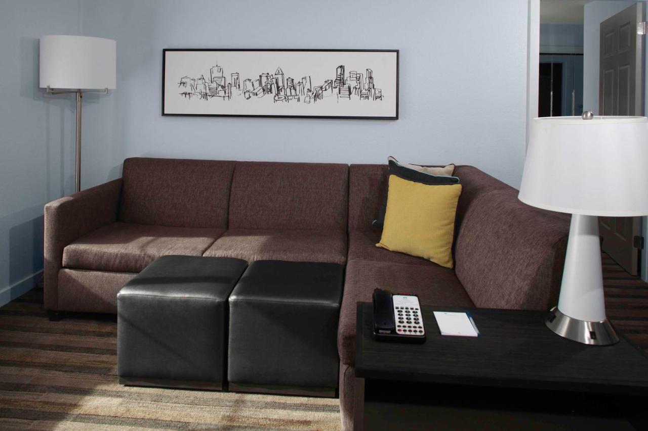 Queen Studio with Two Queen Beds at HYATT house Sterling/Dulles Airport-North