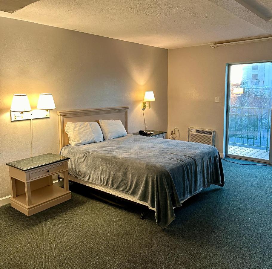  | Hotel Chateaubleau