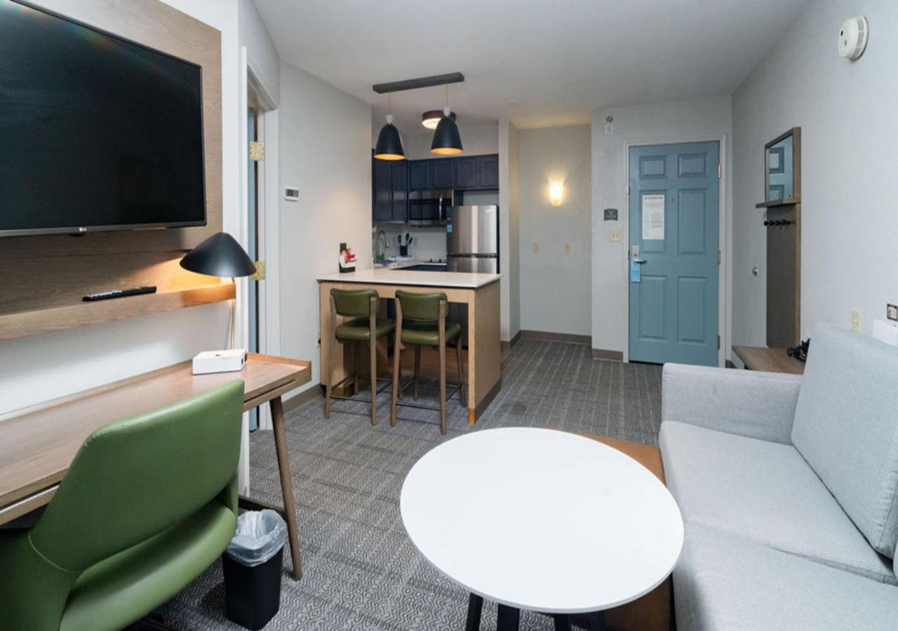 One-Bedroom Suite - Non-Smoking at Staybridge Suites Jackson, an IHG Hotel