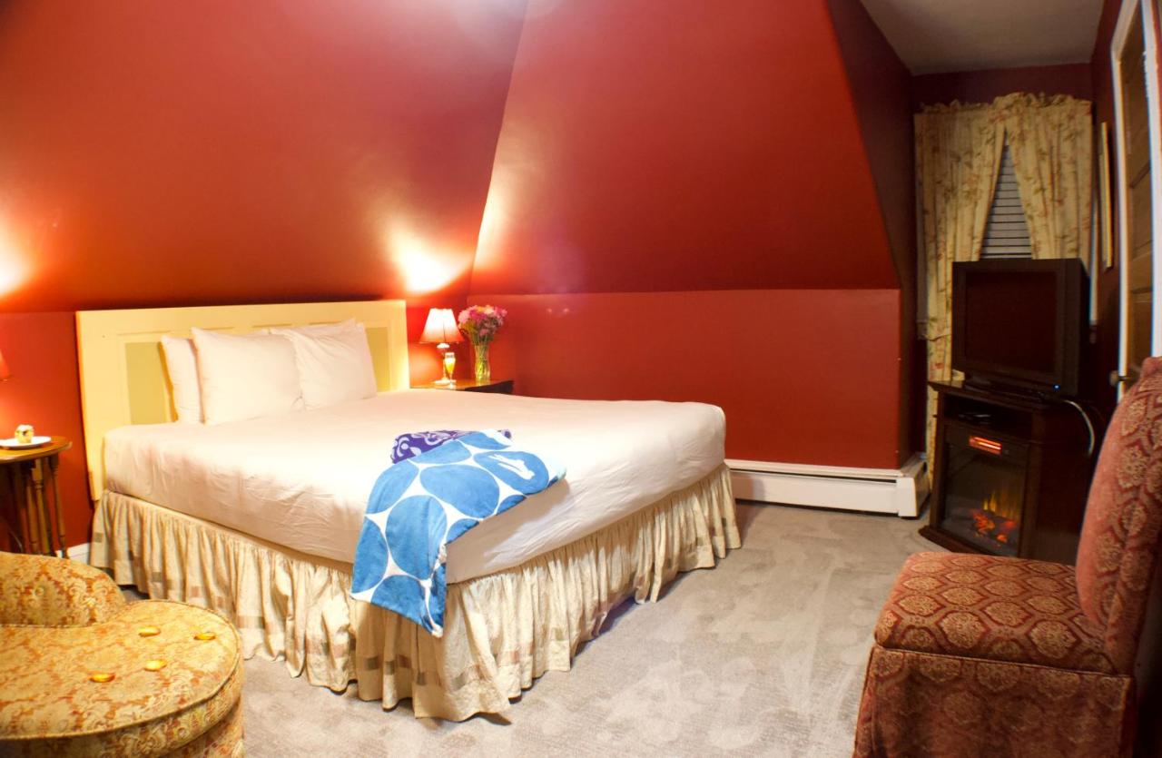| Carisbrooke Inn Bed & Breakfast