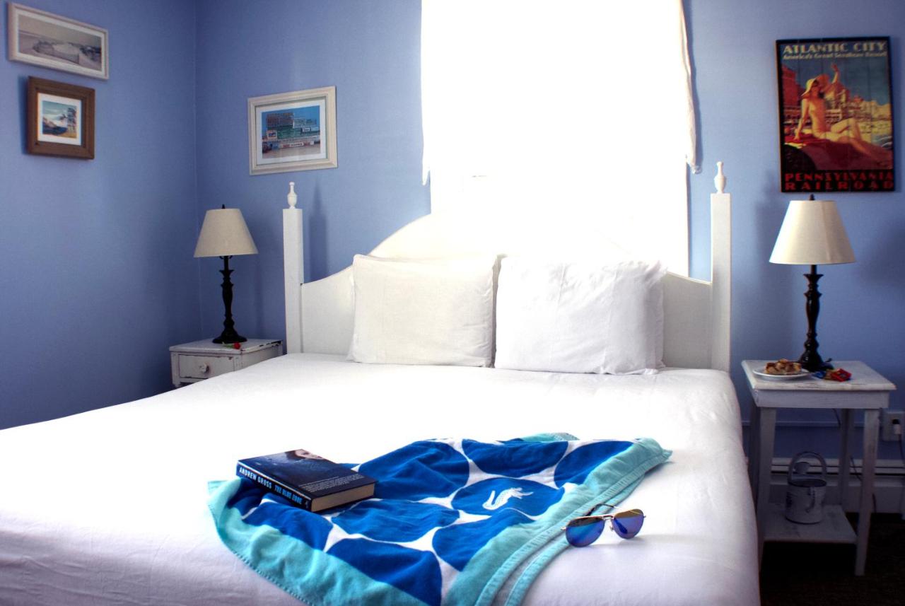 | Carisbrooke Inn Bed & Breakfast