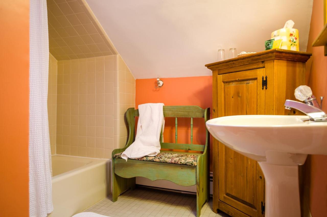  | Carisbrooke Inn Bed & Breakfast