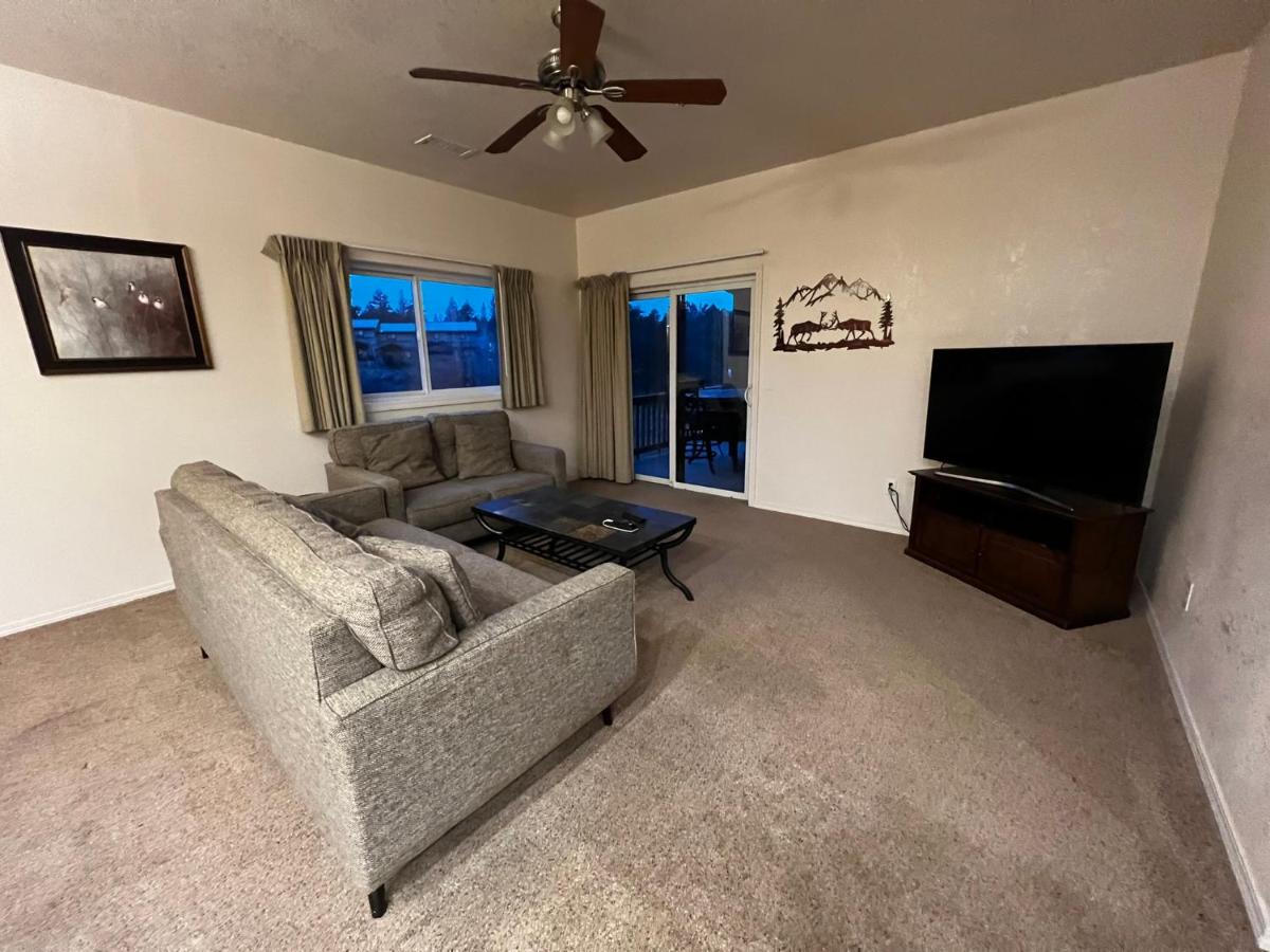 Two-Bedroom Apartment at Grand Canyon Plaza Hotel-South Rim
