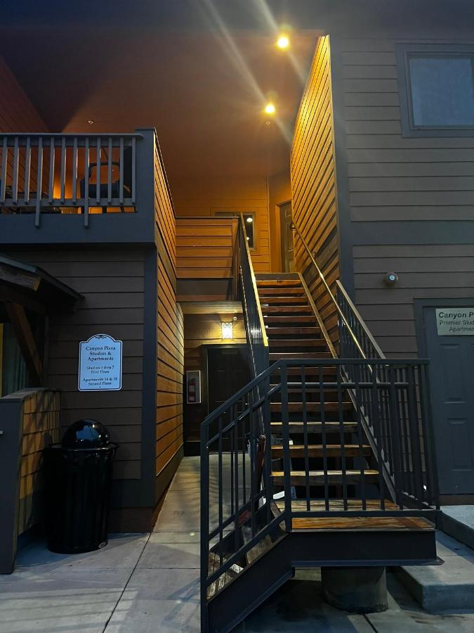 | Canyon Plaza Premier Studio and Apartments