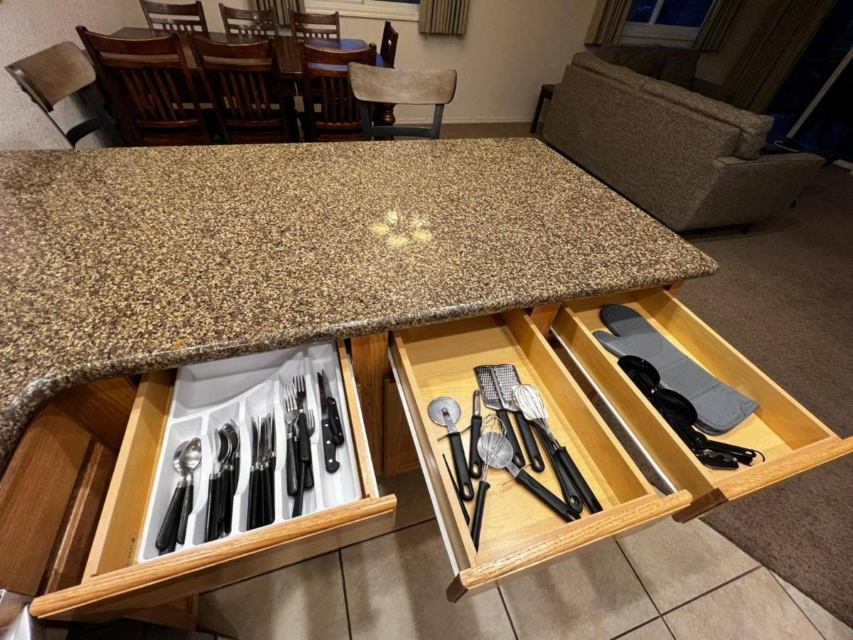 Two-Bedroom Apartment at Grand Canyon Plaza Hotel-South Rim