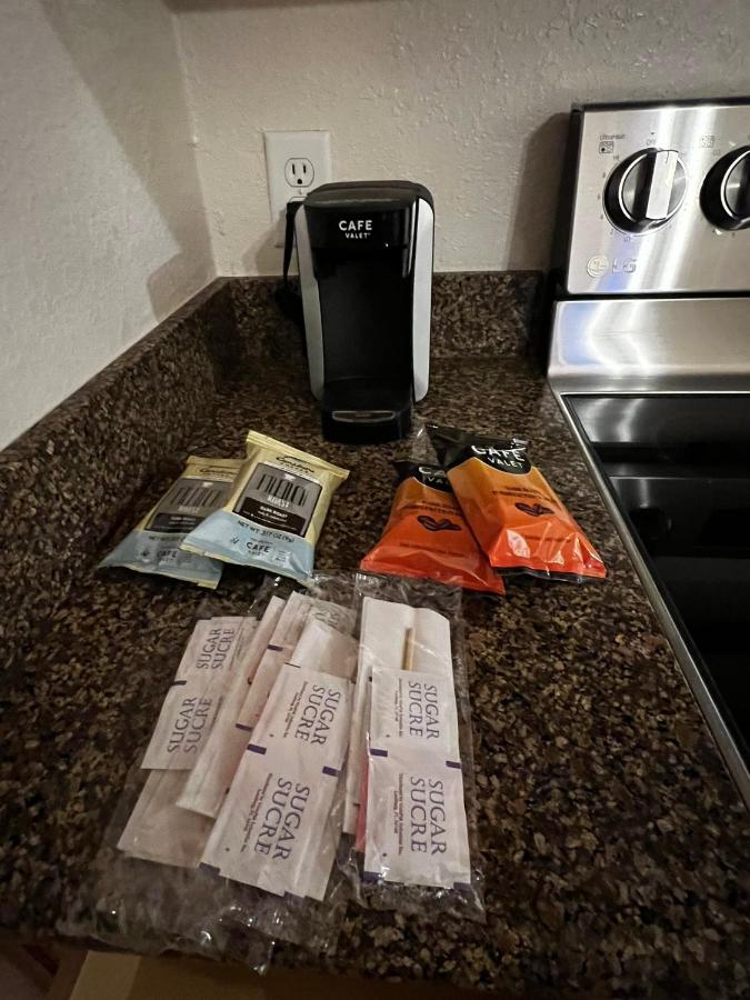 | Canyon Plaza Premier Studio and Apartments