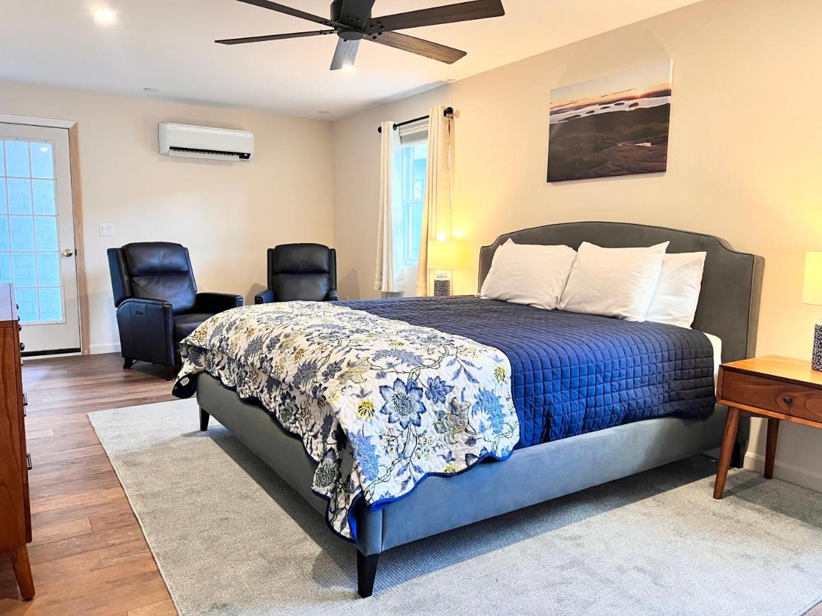 | Canterbury Cottage Bed & Breakfast