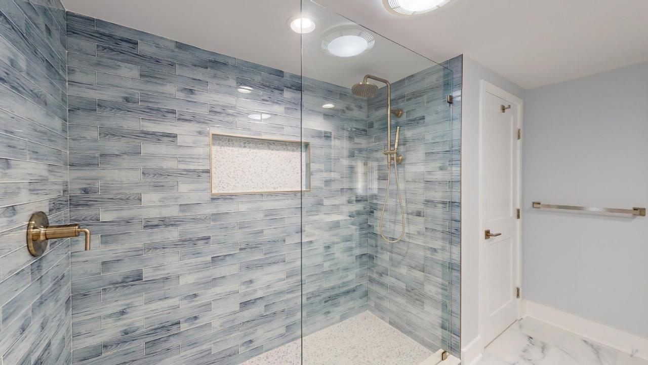 | 266 Turnberry Village