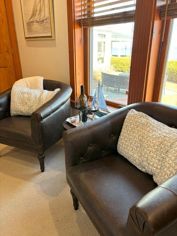 | Spouter Inn Bed & Breakfast