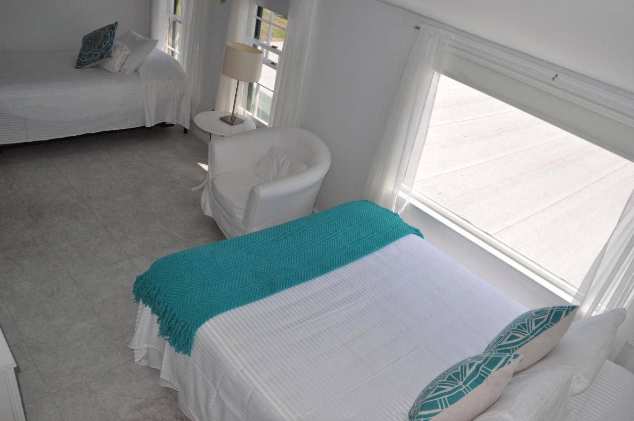 Standard Triple Room with Sea View at The Masthead Resort