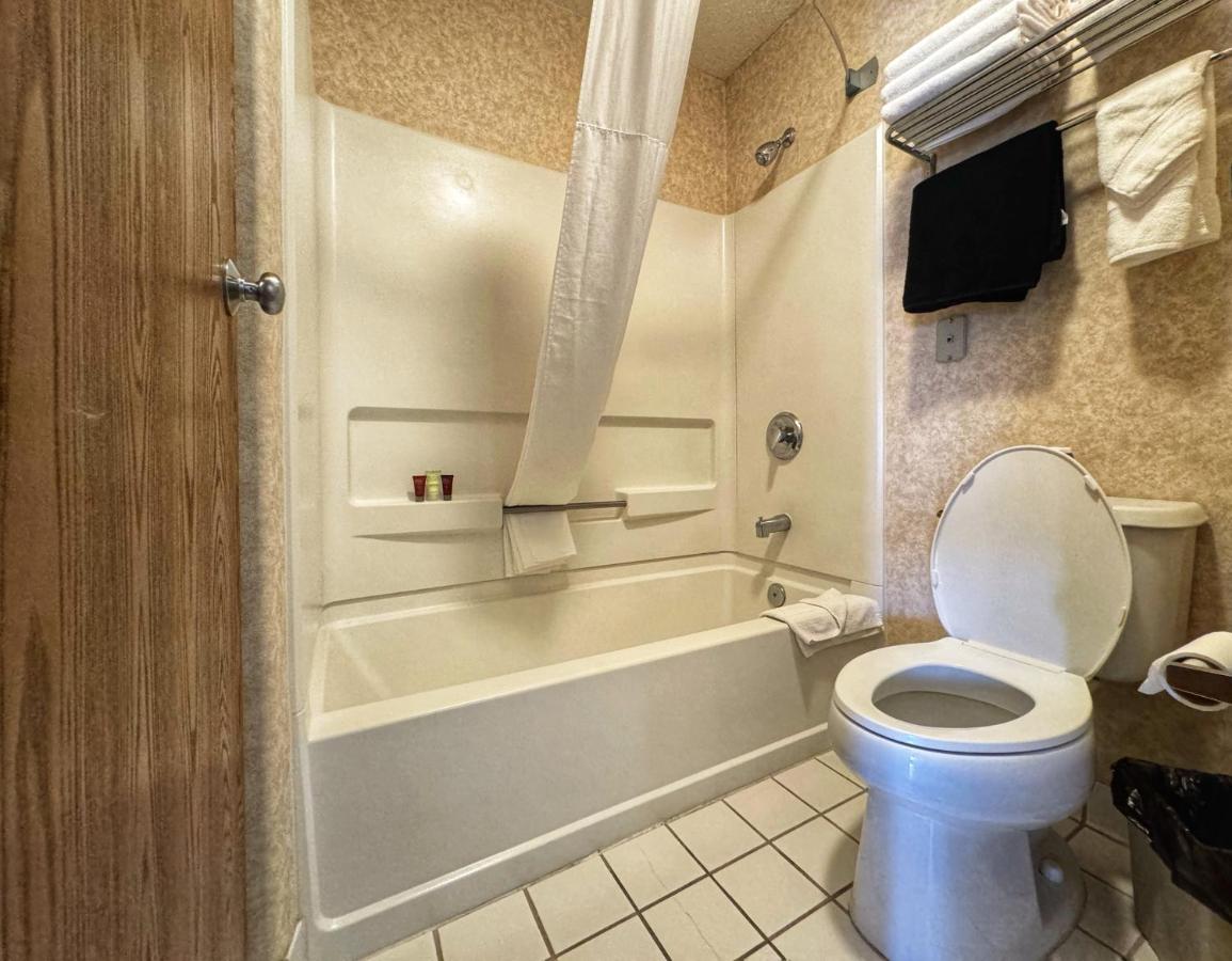 | Stay Wise Inn Cedaredge