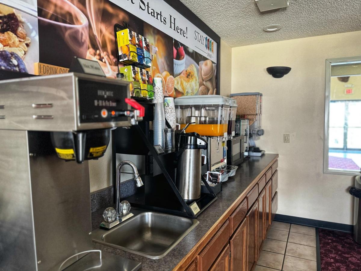 | Stay Wise Inn Cedaredge