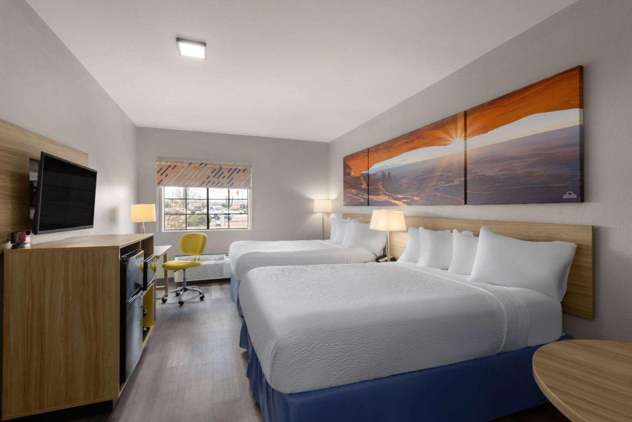 Queen Room with Two Queen Beds - Non-Smoking at Days Inn & Suites by Wyndham Tucson/Marana