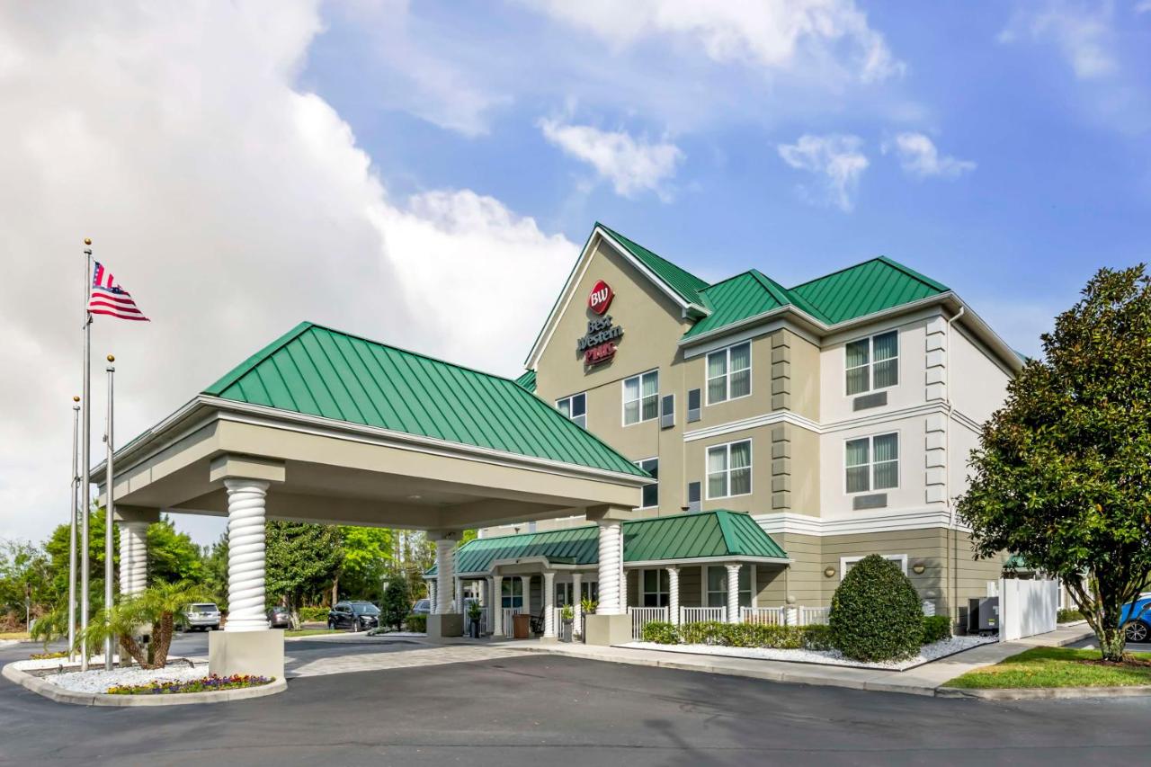 | Best Western Plus First Coast Inn & Suites