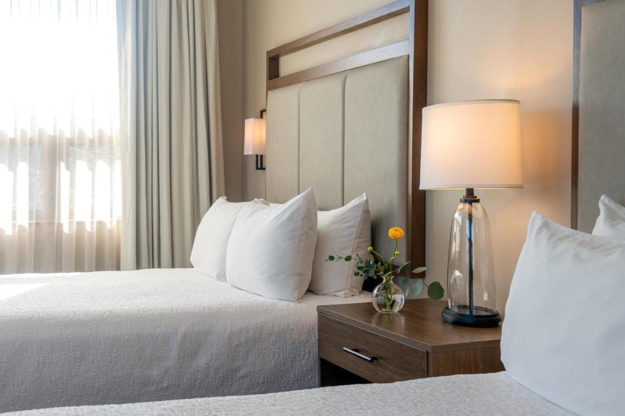 Queen Suite with Walk-In Shower - Disability Access at Best Western Plus Waterbury - Stowe