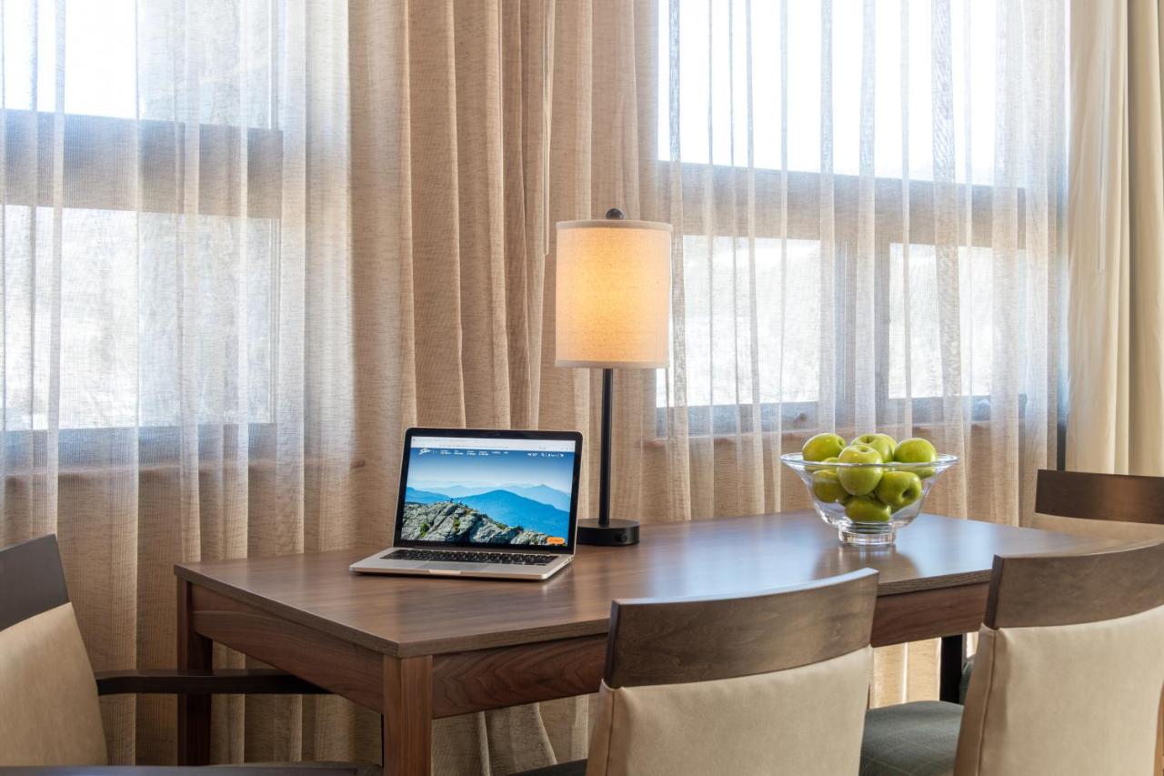 | Best Western Plus Waterbury - Stowe