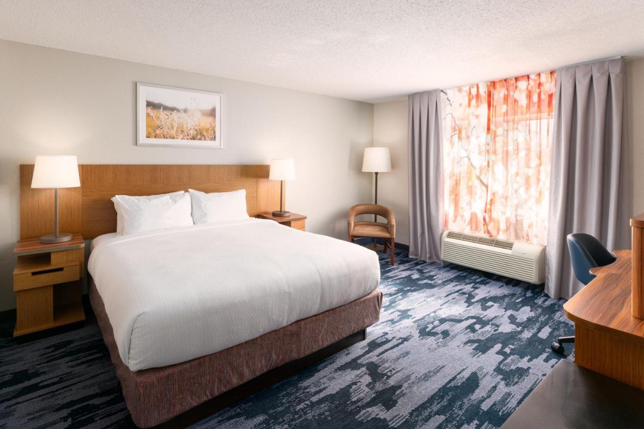 King Room at Fairfield Inn Tallahassee North/I-10