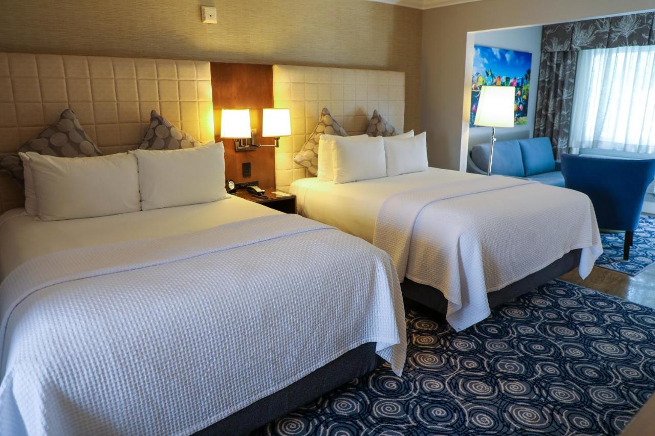 Queen Suite with Two Queen Beds at Almond Tree Inn Hotel - Adults Only