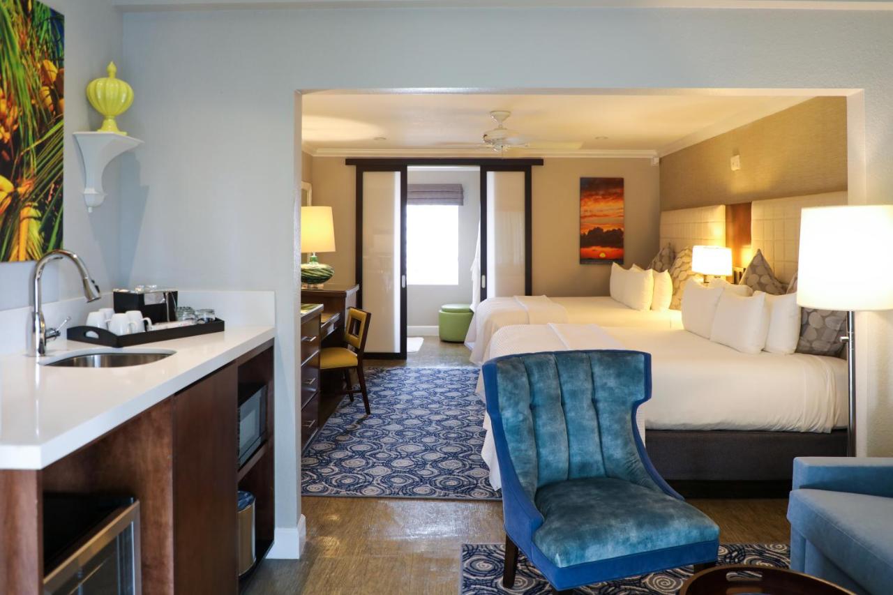 Queen Suite with Two Queen Beds at Almond Tree Inn Hotel - Adults Only