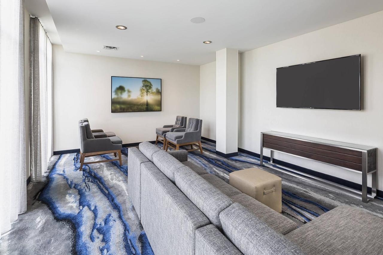| Fairfield Inn & Suites by Marriott Minneapolis North/Blaine