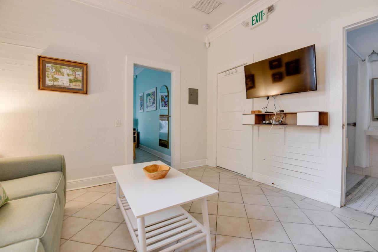 | Harborwalk Hideaways