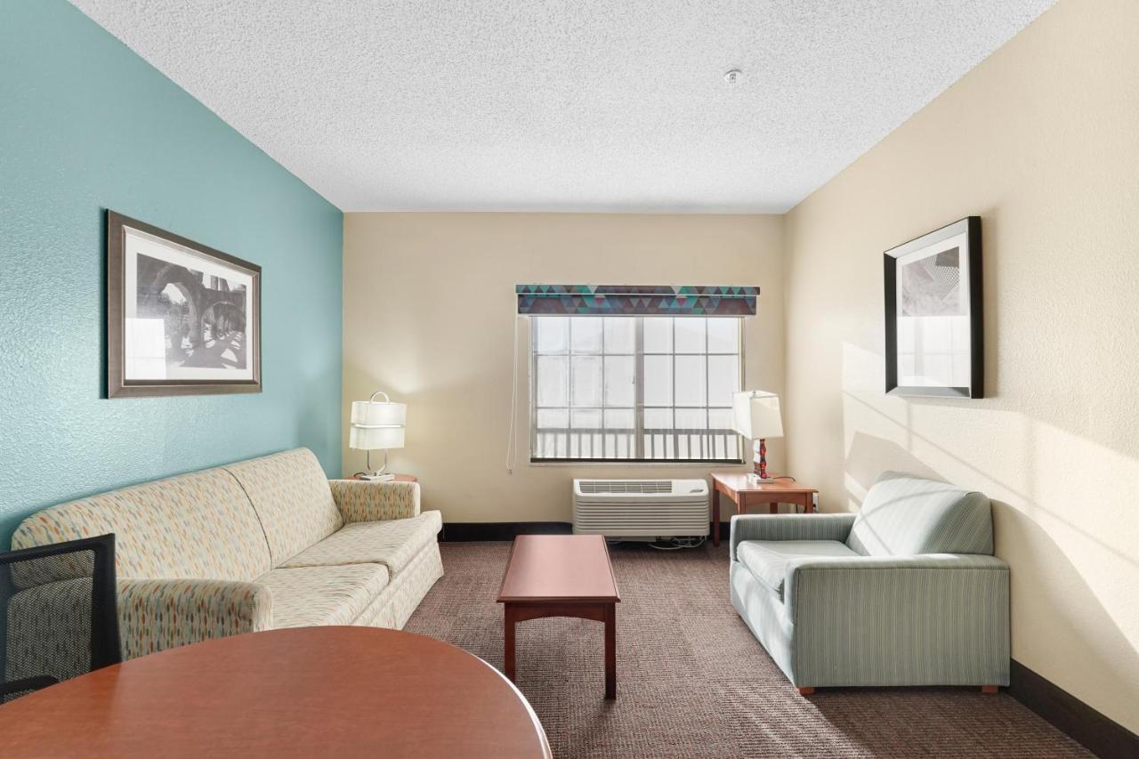 Deluxe King Studio Suite - Non-Smoking at Red Lion Inn & Suites HOU Airport Road
