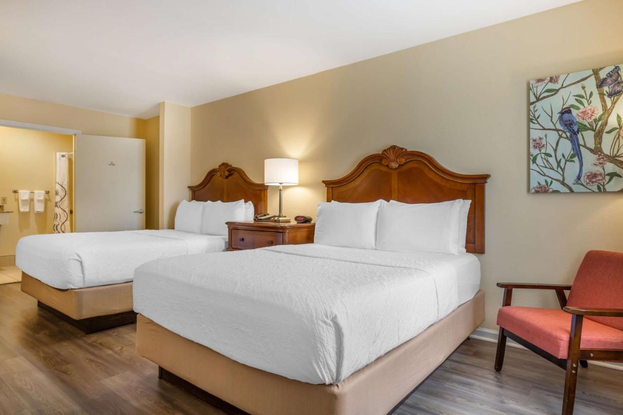 Queen Room with Two Queen Beds - Disability Access/Non-Smoking at Best Western Plus Santee Inn