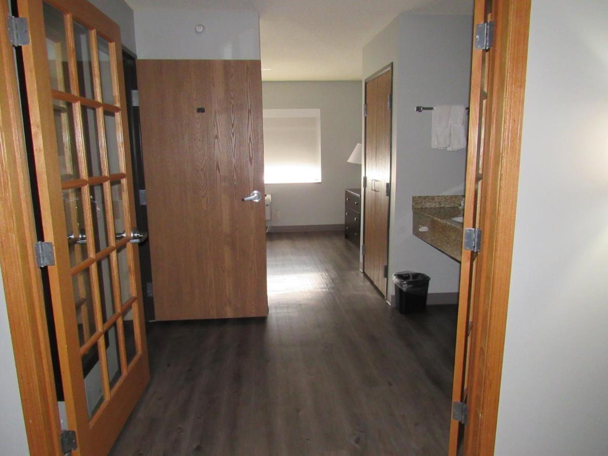King Studio Suite - Non-Smoking at Americinn by Wyndham Lincoln South