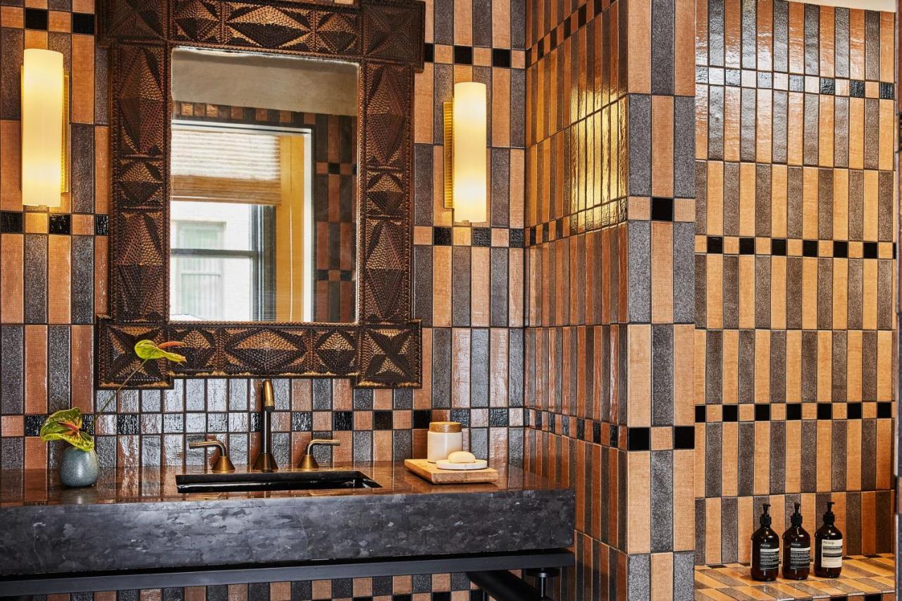 Downtown Los Angeles Proper Hotel, a Member of Design Hotels