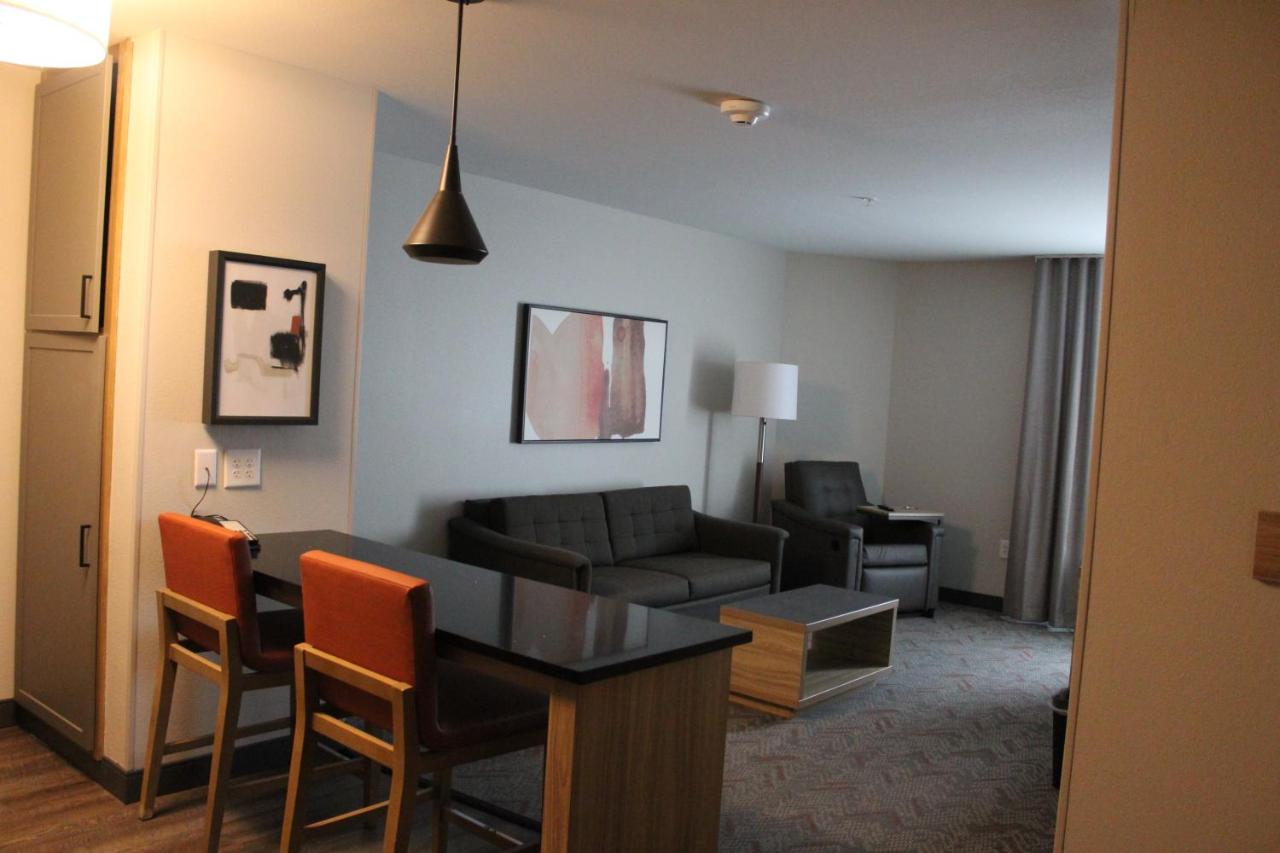 King One-Bedroom Suite - Mobility Accesible/Non-Smoking at Candlewood Suites Nashville South by IHG