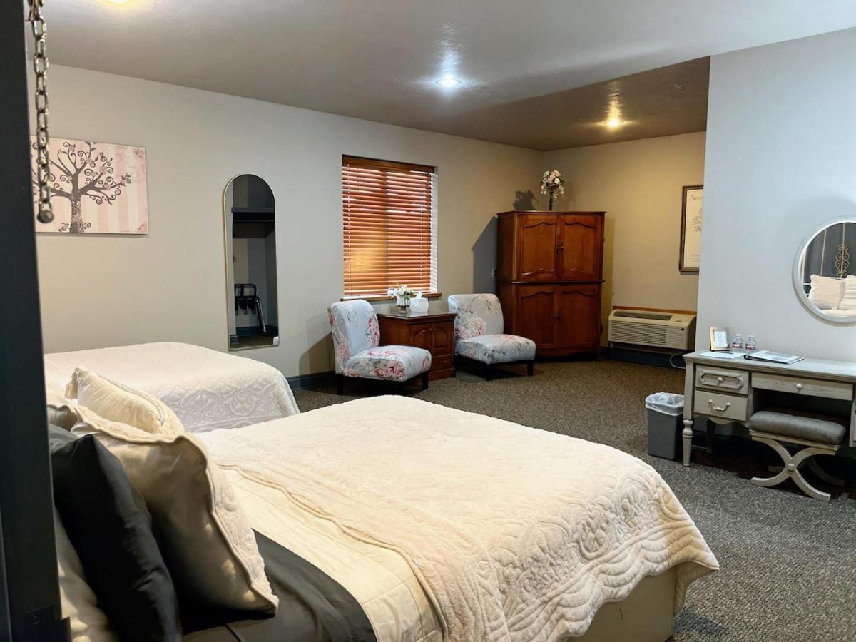 | The Bank Hotel