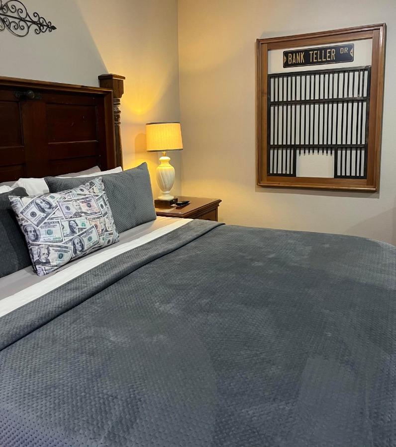| The Bank Hotel