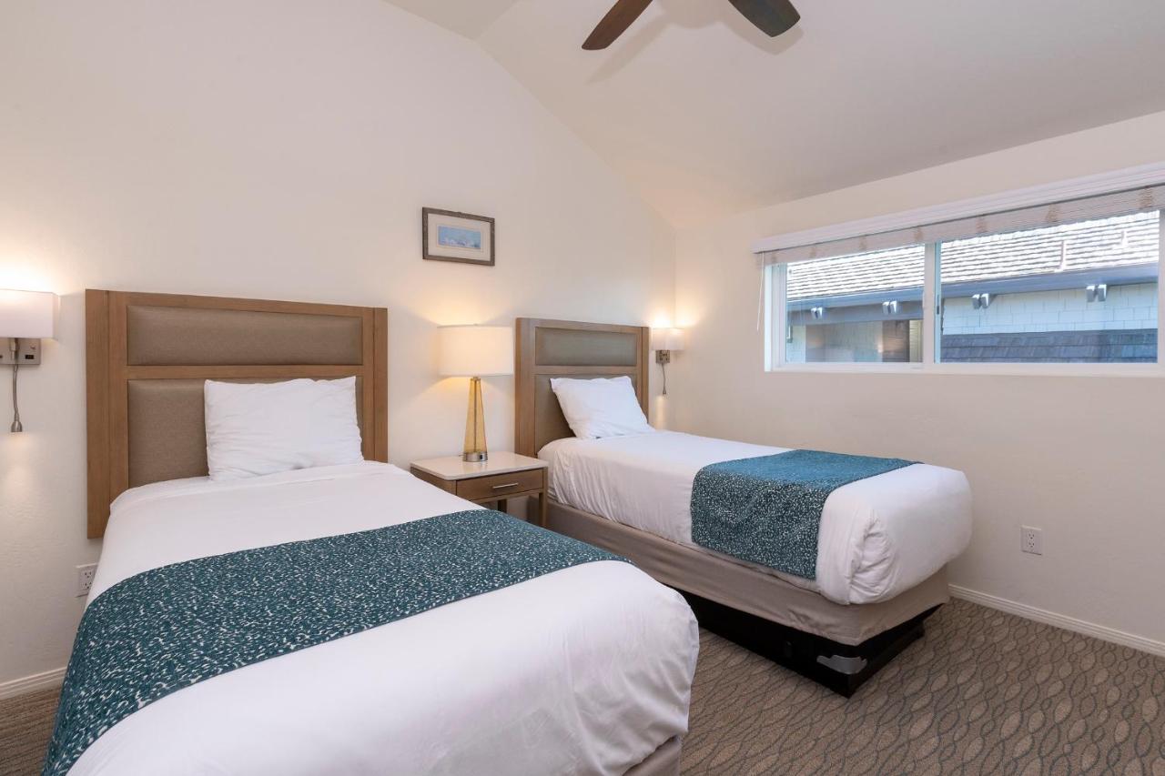 | Wave Crest Resort