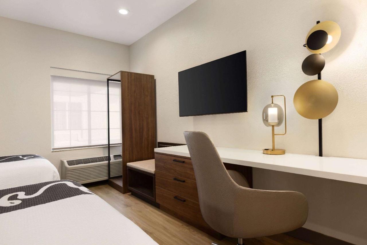 Deluxe Double Room with Two Double Beds at La Quinta Inn & Suites by Wyndham Port Arthur