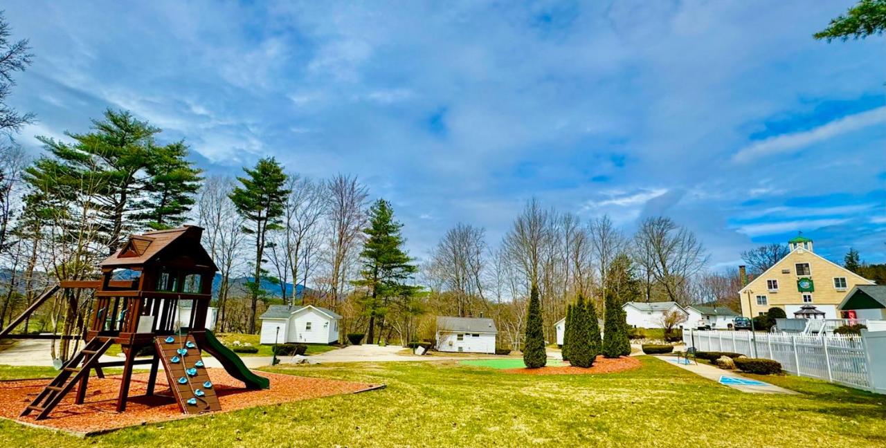| Merrill Farm Inn