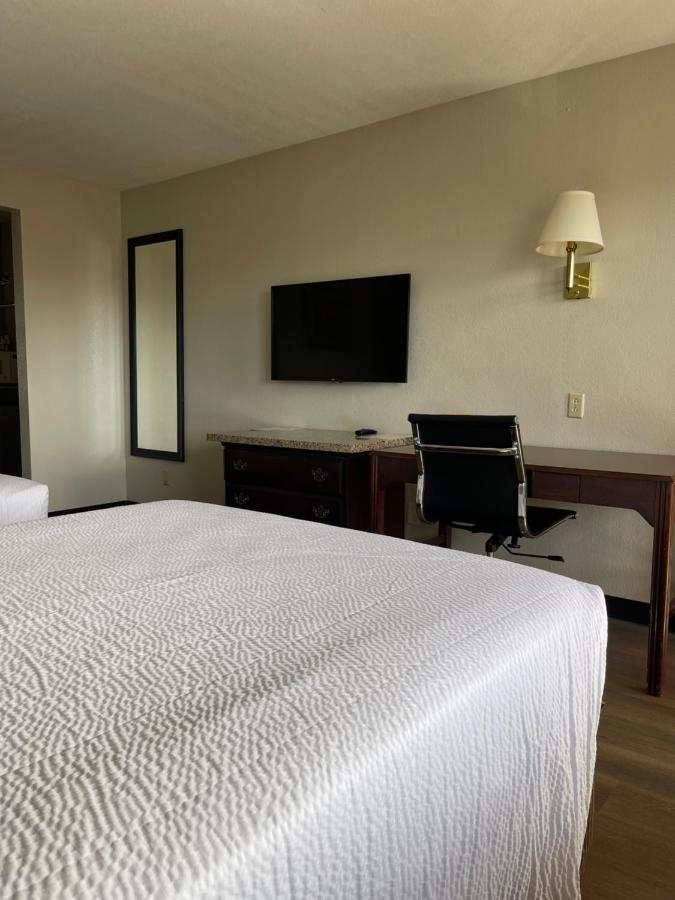 Queen Room with Two Queen Beds - Non-Smoking at Travelodge by Wyndham Tucson AZ