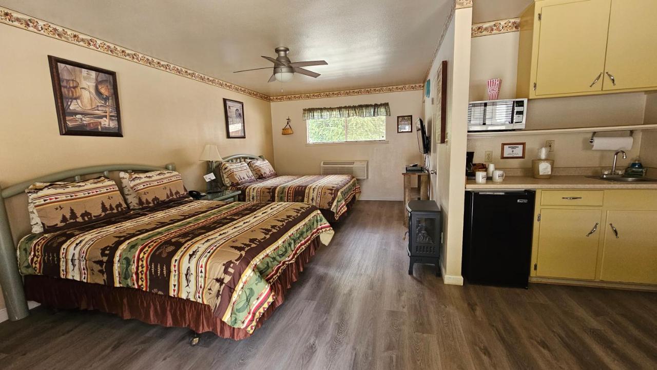 | Sequoia Lodge