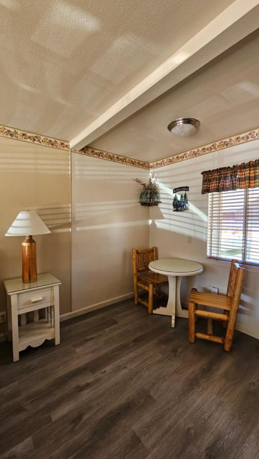 | Sequoia Lodge