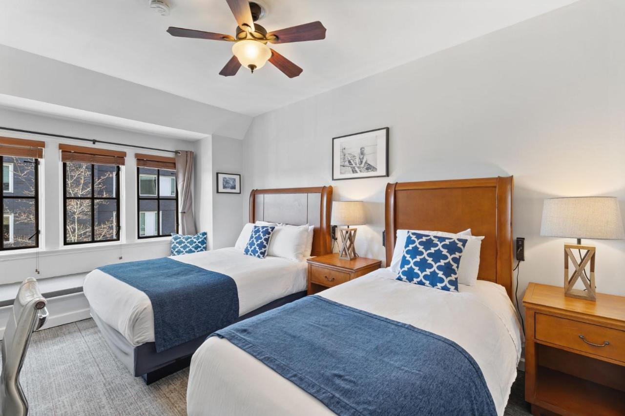 Standard Double Room - One Queen Bed & One Twin Bed, Shared Bathroom at College Inn Hotel