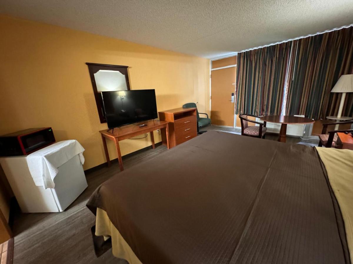 | College Inn Spartanburg