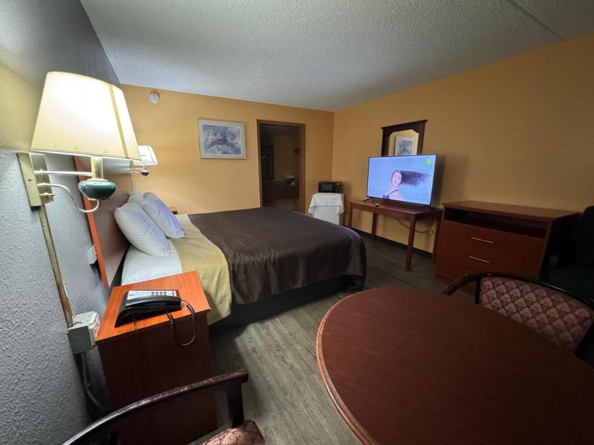 | College Inn Spartanburg